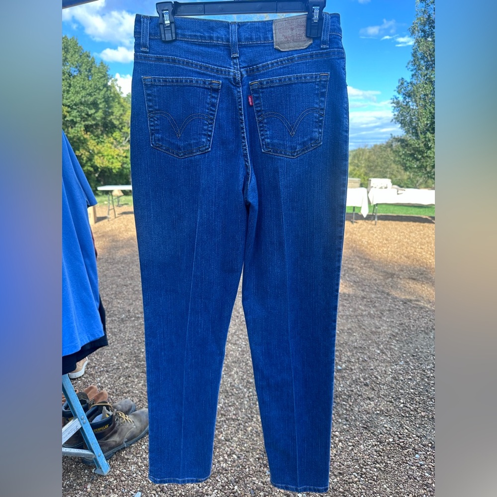 Levi Red Tab size 10